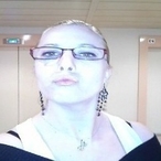 Badria - Celibataire du web à Rüdlingen Profil de Badria, 45 ans, Celibataire du web à Rüdlingen (Schaffhouse)